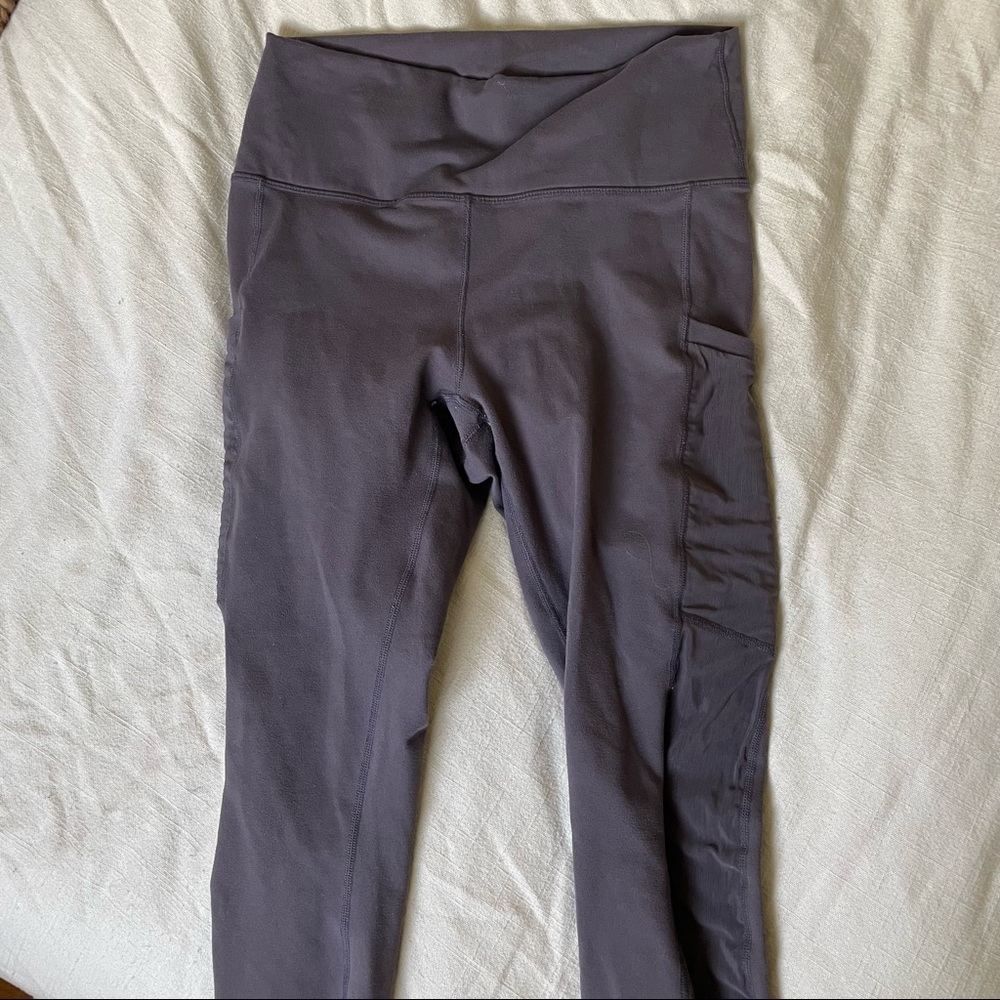 Fabletics leggings with pockets